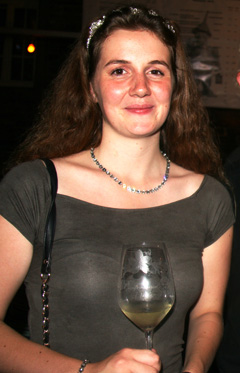Weinprinzessin Julia